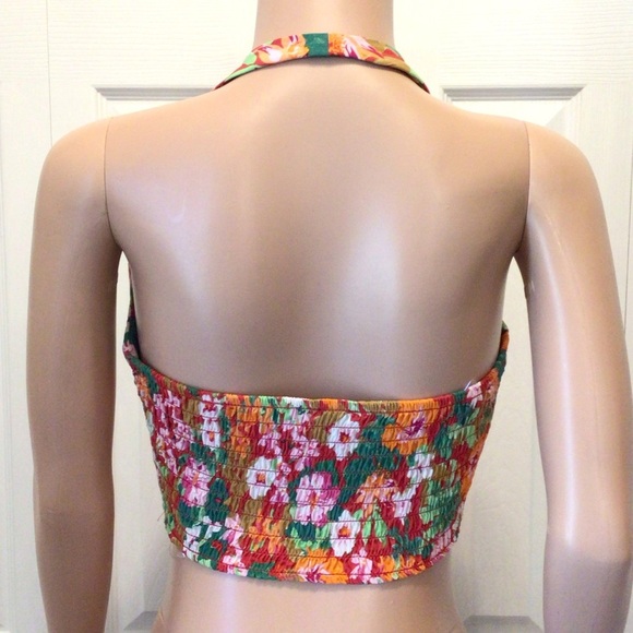 Lily Rose Juniors Floral Button Tie Front Crop Halter Tank Top - Picture 4 of 9
